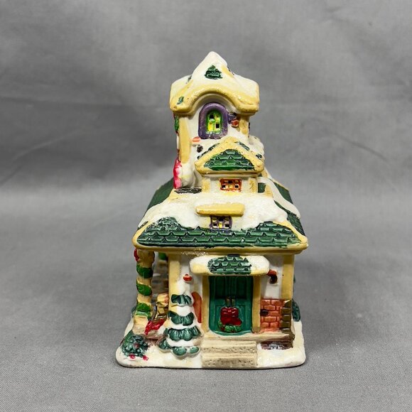 Cobblestone Corners Ceramic Christmas Village Train Station Holiday Decor Y2K - Picture 3 of 13